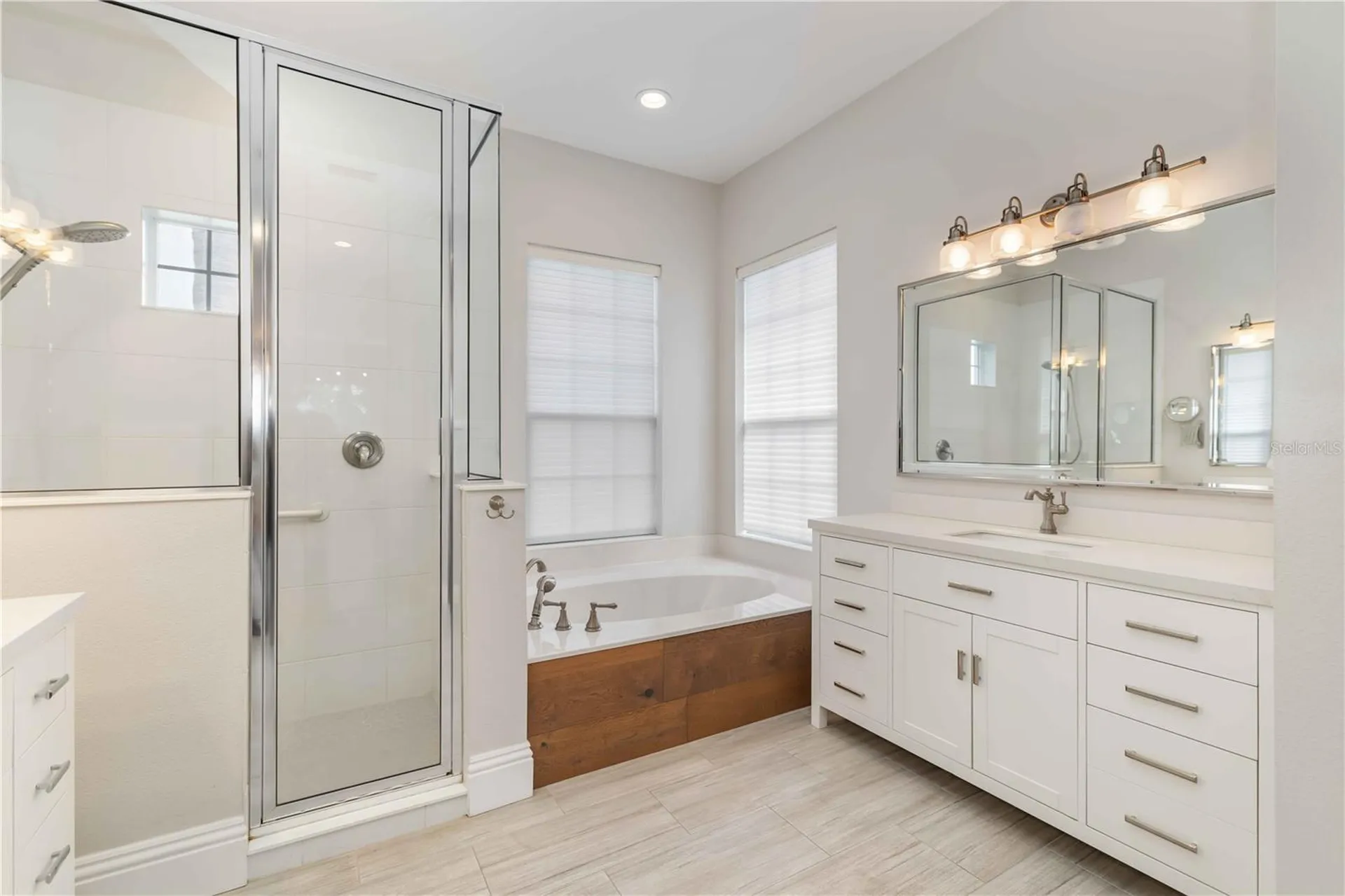 7707 Ashley Circle Bradenton FL 34201