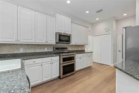 7707 Ashley Circle Bradenton FL 34201