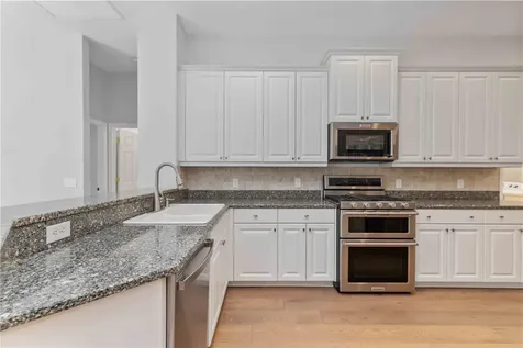 7707 Ashley Circle Bradenton FL 34201