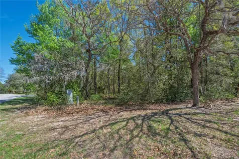 1 Pine Street Homosassa FL 34446