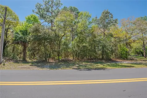 1 Pine Street Homosassa FL 34446