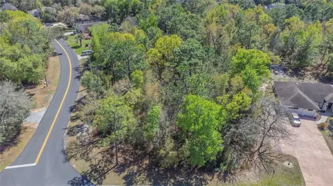 1 Pine Street Homosassa FL 34446