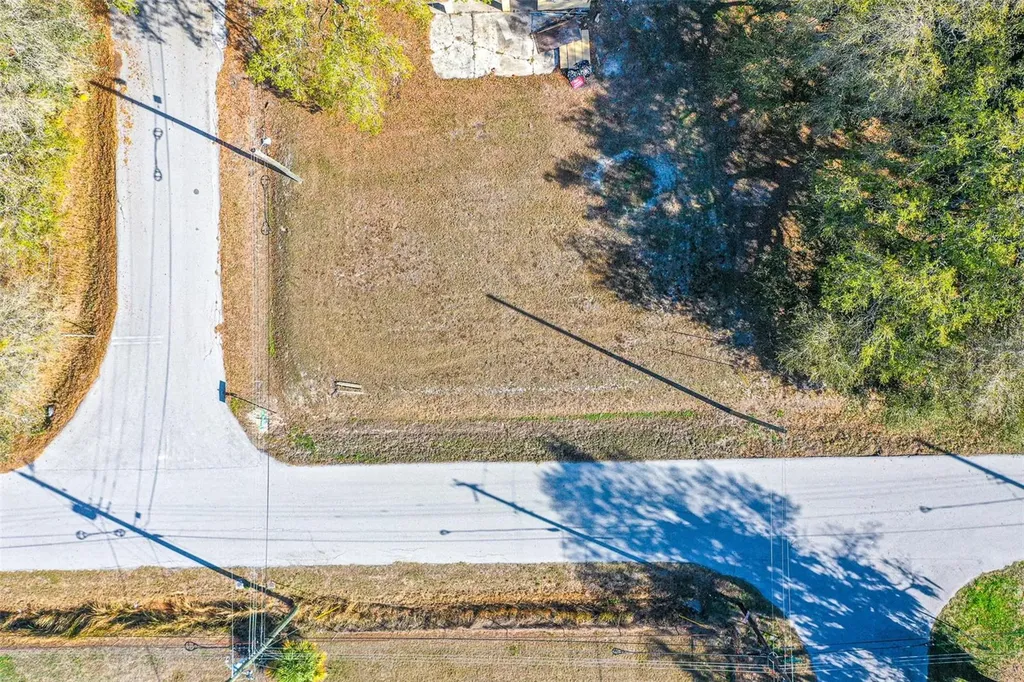 Central Avenue Mulberry FL 33860