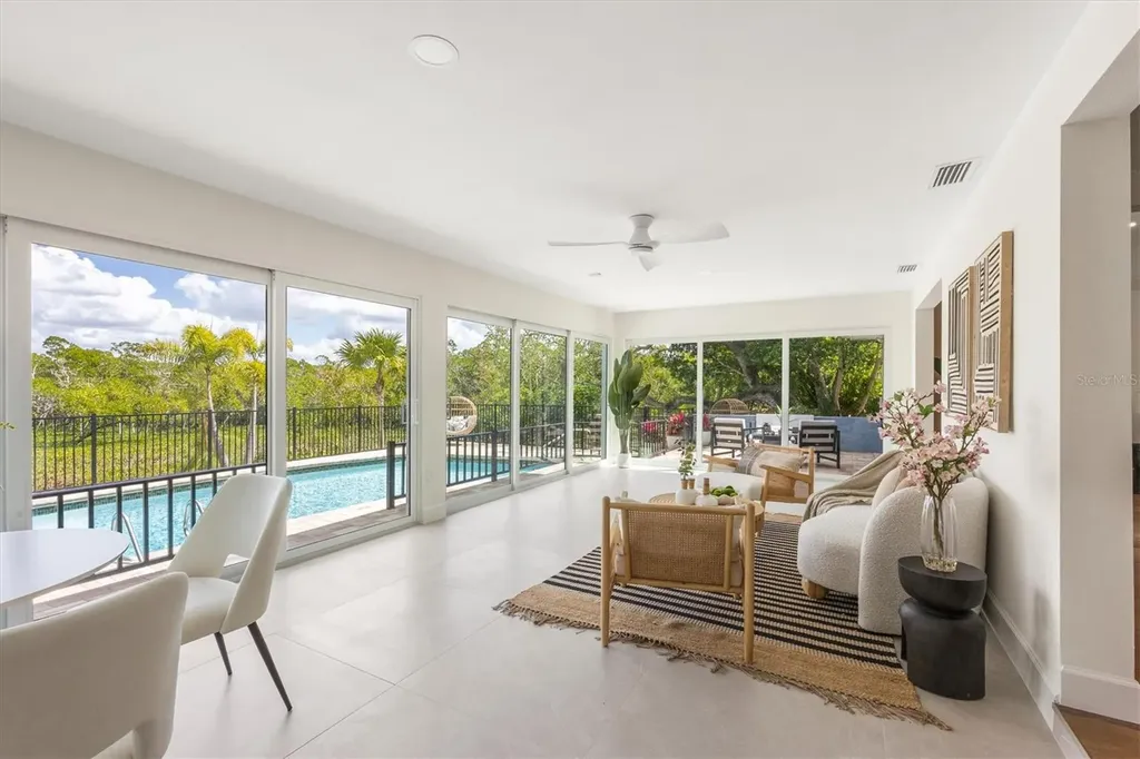 700 Tropical Circle Sarasota FL 34242