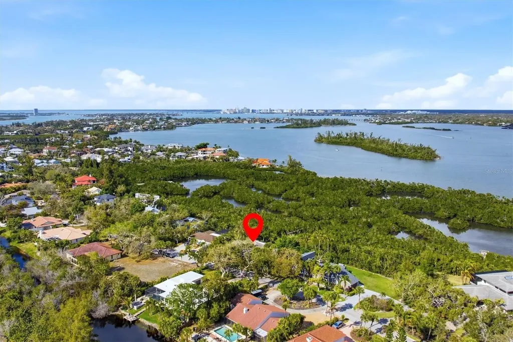 700 Tropical Circle Sarasota FL 34242
