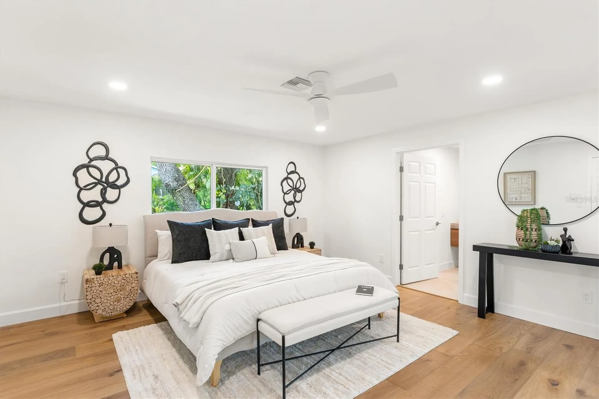 700 Tropical Circle Sarasota FL 34242