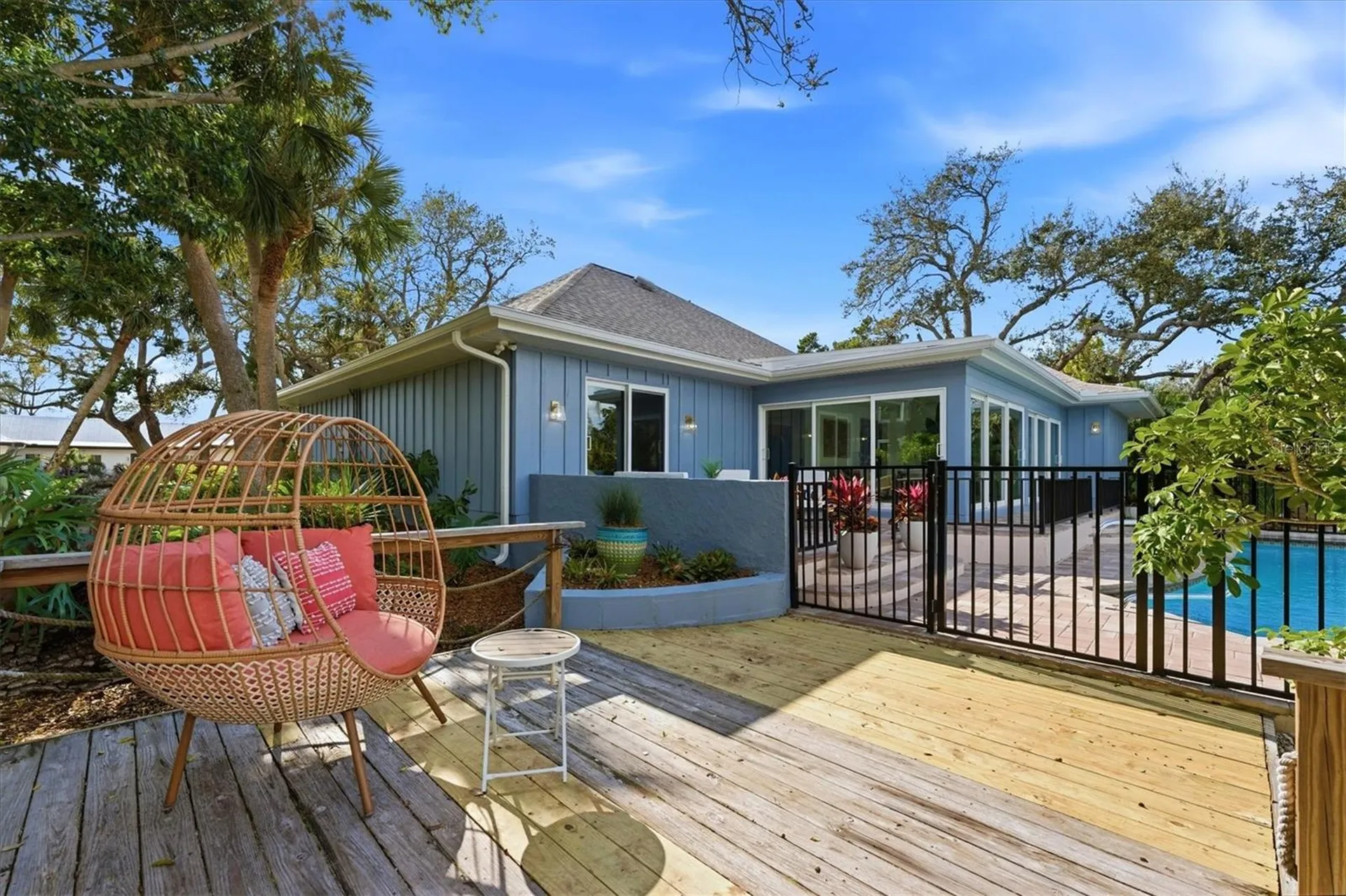 700 Tropical Circle Sarasota FL 34242