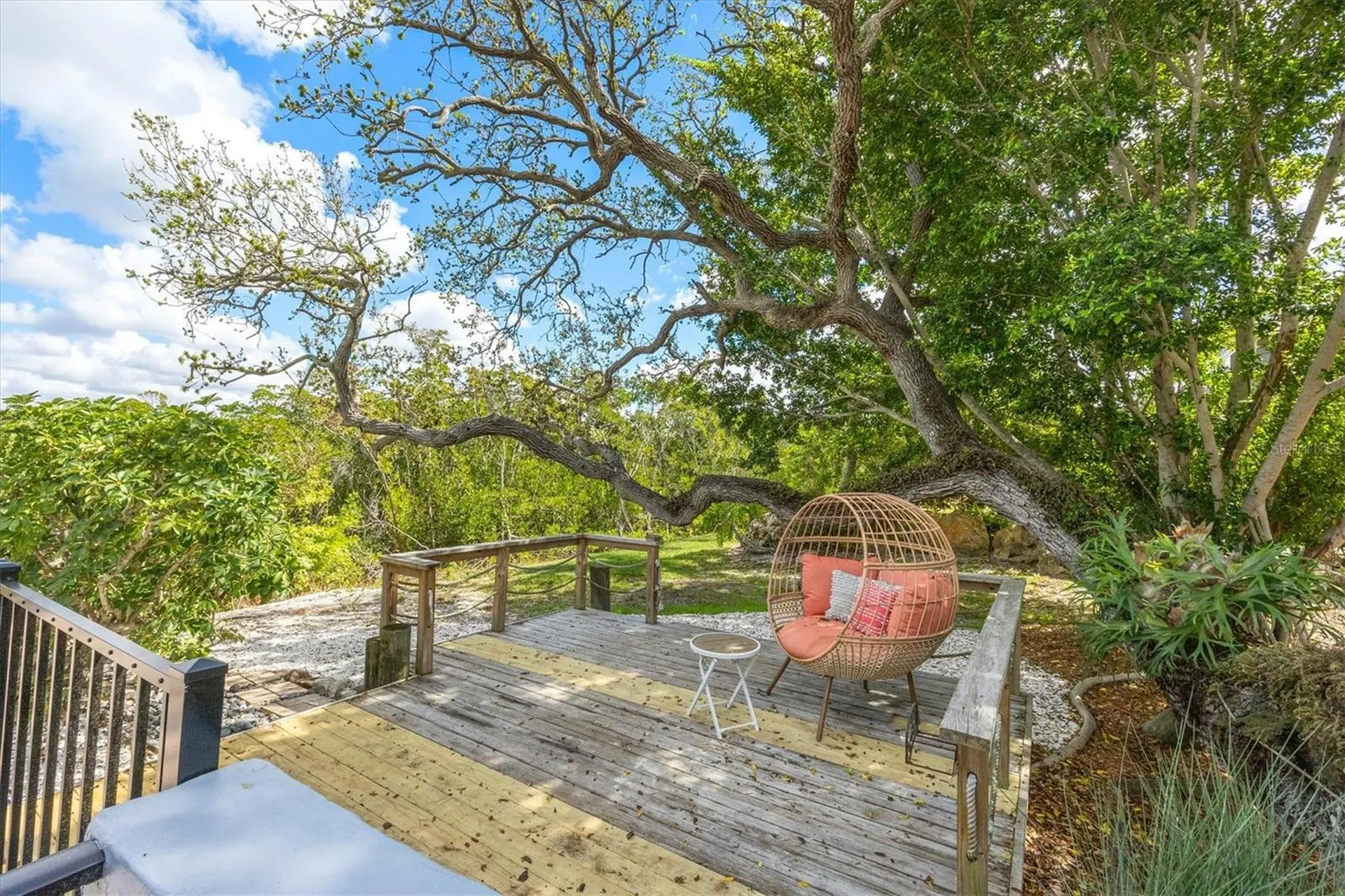 700 Tropical Circle Sarasota FL 34242