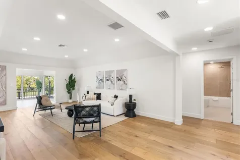 700 Tropical Circle Sarasota FL 34242