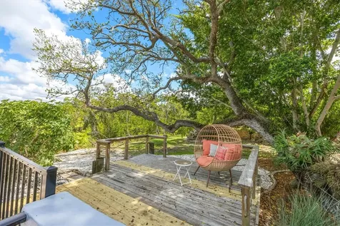 700 Tropical Circle Sarasota FL 34242