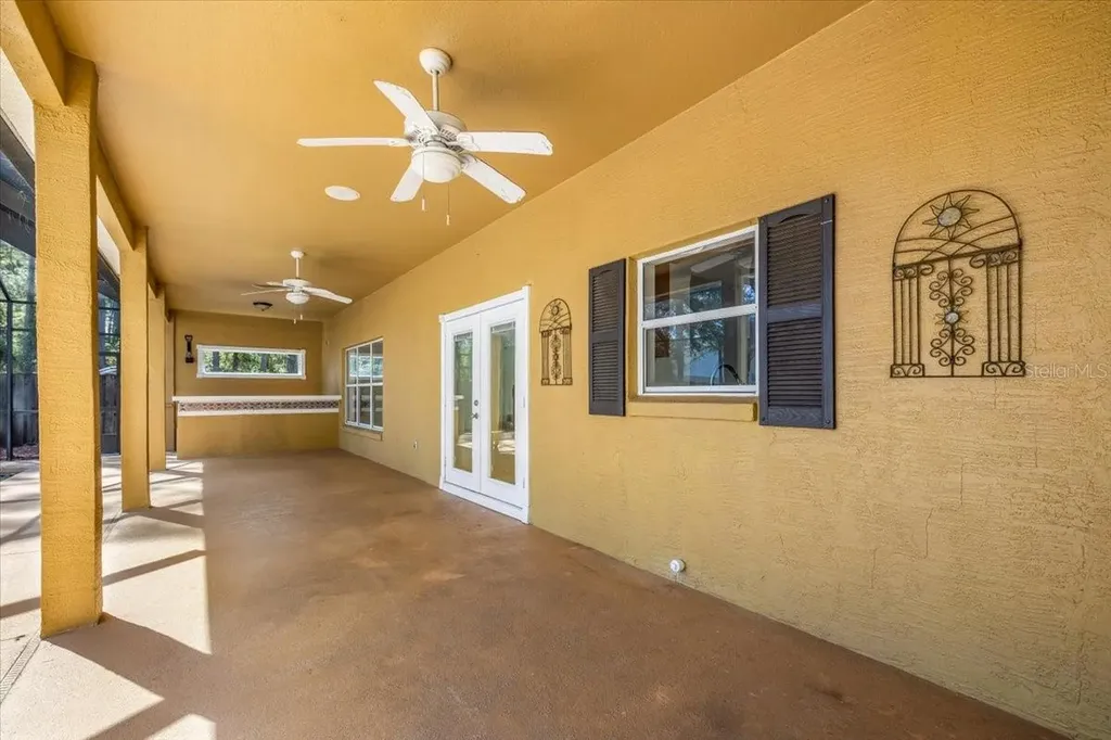 4 Lake Charles Place Palm Coast FL 32137