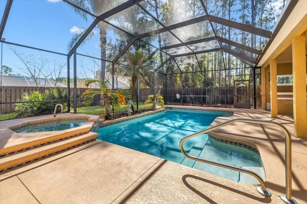 4 Lake Charles Place Palm Coast FL 32137