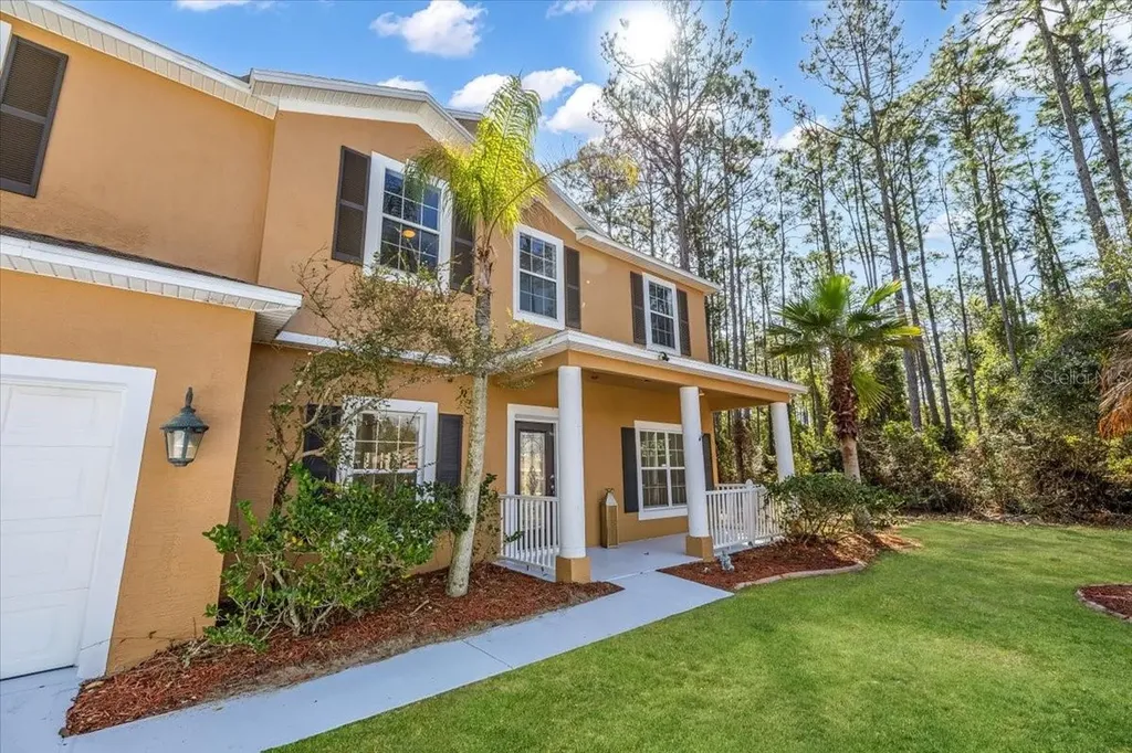 4 Lake Charles Place Palm Coast FL 32137