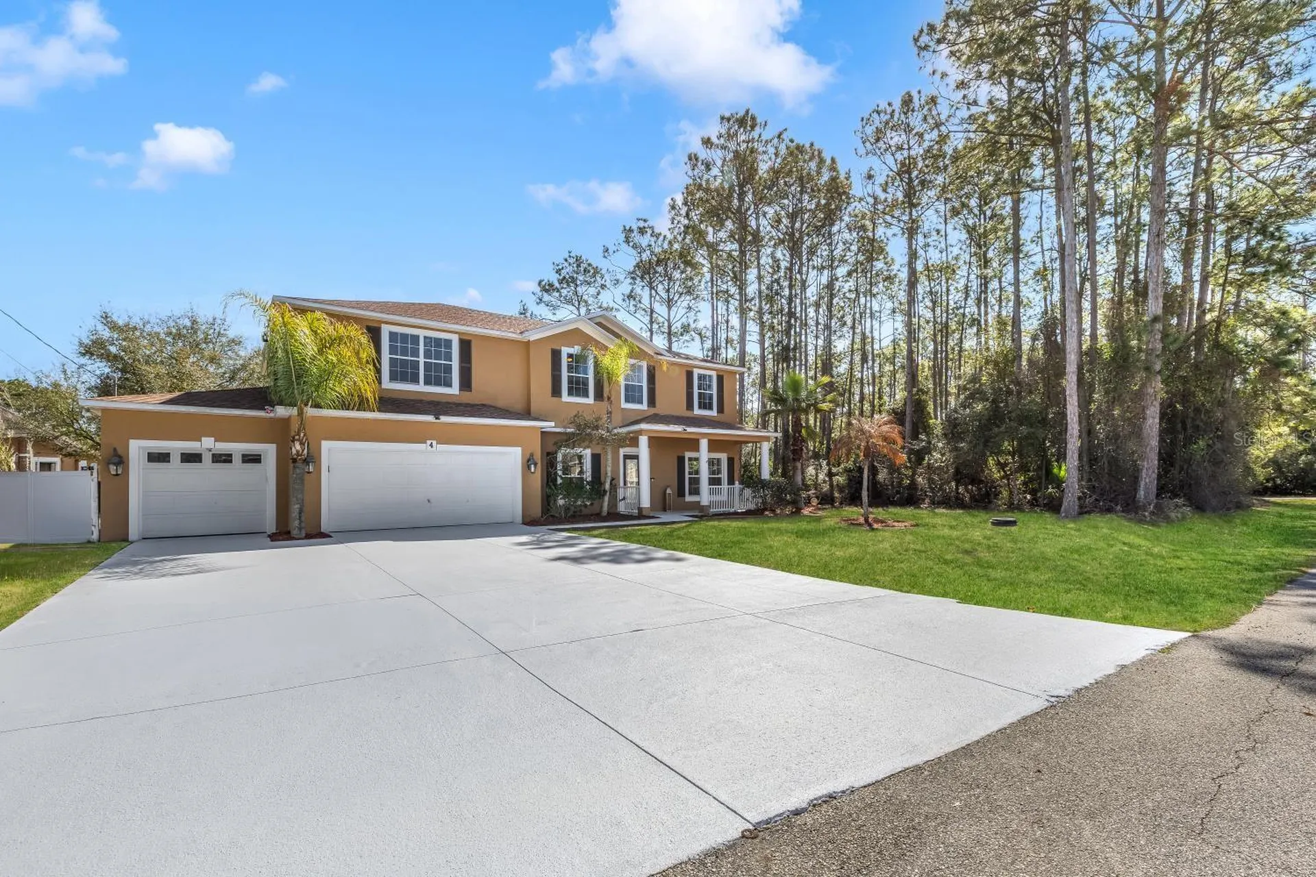 4 Lake Charles Place Palm Coast FL 32137