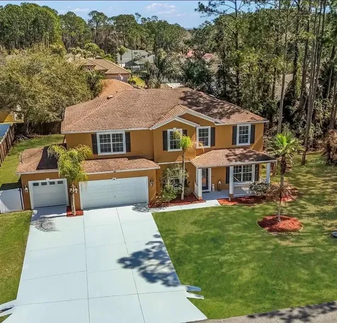 4 Lake Charles Place Palm Coast FL 32137