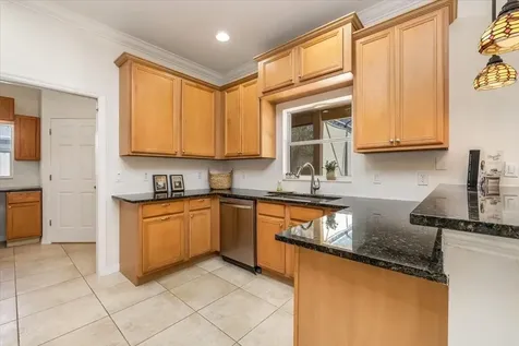 4 Lake Charles Place Palm Coast FL 32137