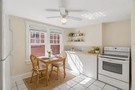 100 72nd Street S St Petersburg FL 33707