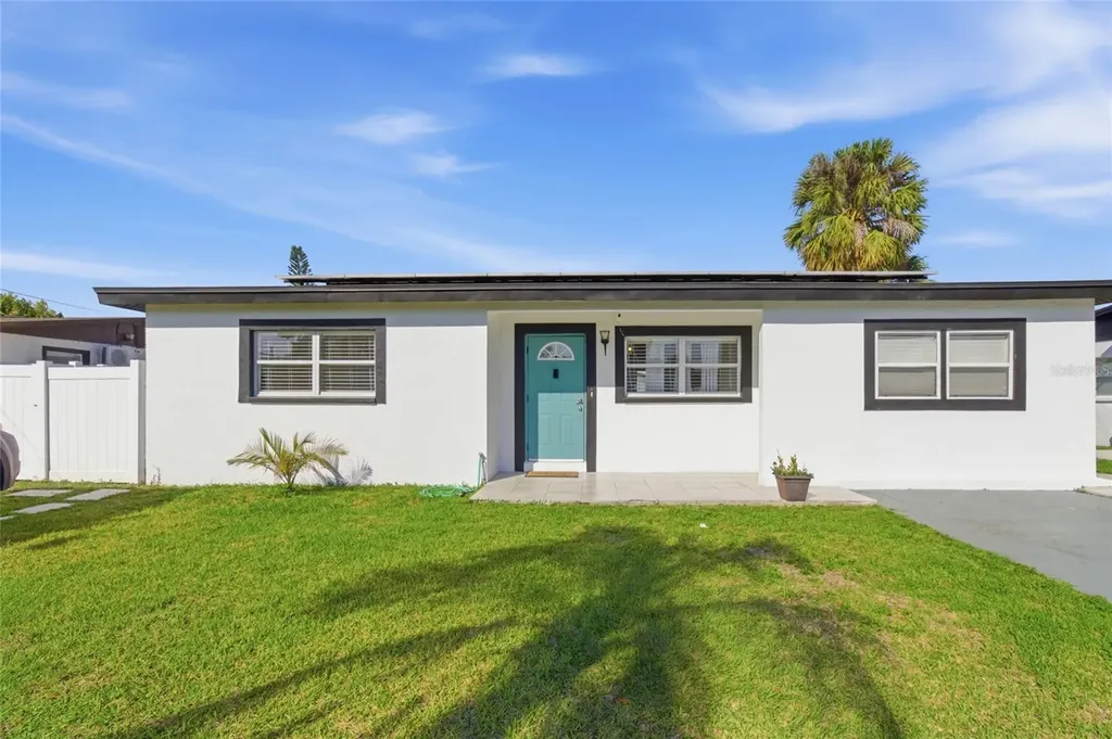 4930 Eldorado Drive Tampa FL 33615