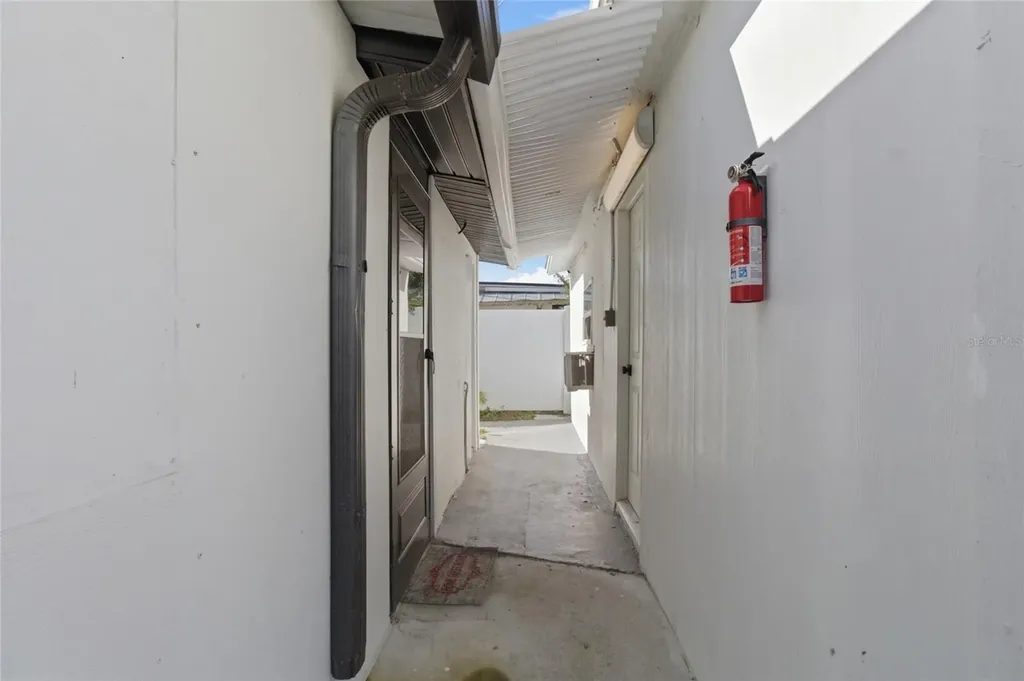 4930 Eldorado Drive Tampa FL 33615