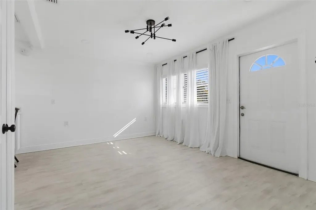 4930 Eldorado Drive Tampa FL 33615