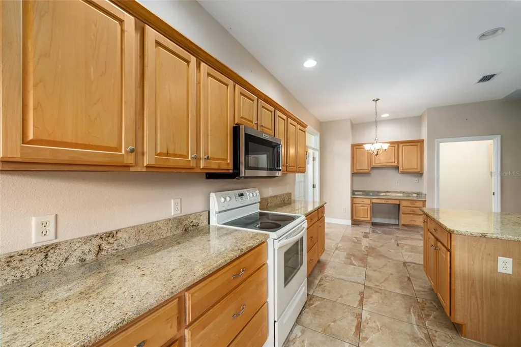 646 Stratford Lane The Villages FL 32162