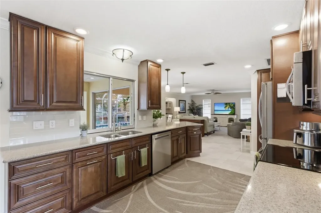 825 Via Formia Punta Gorda FL 33950