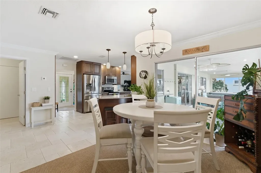 825 Via Formia Punta Gorda FL 33950