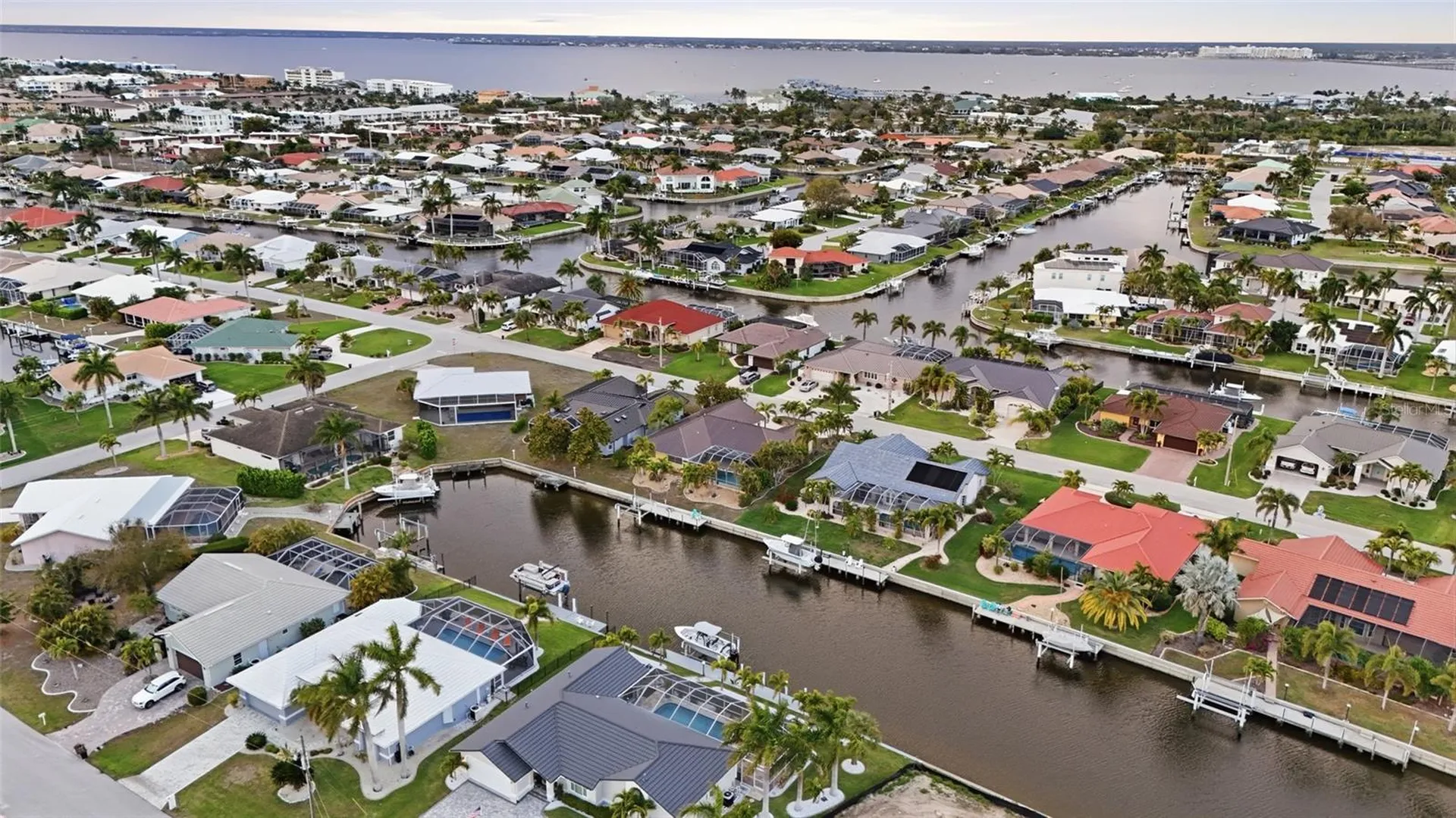825 Via Formia Punta Gorda FL 33950