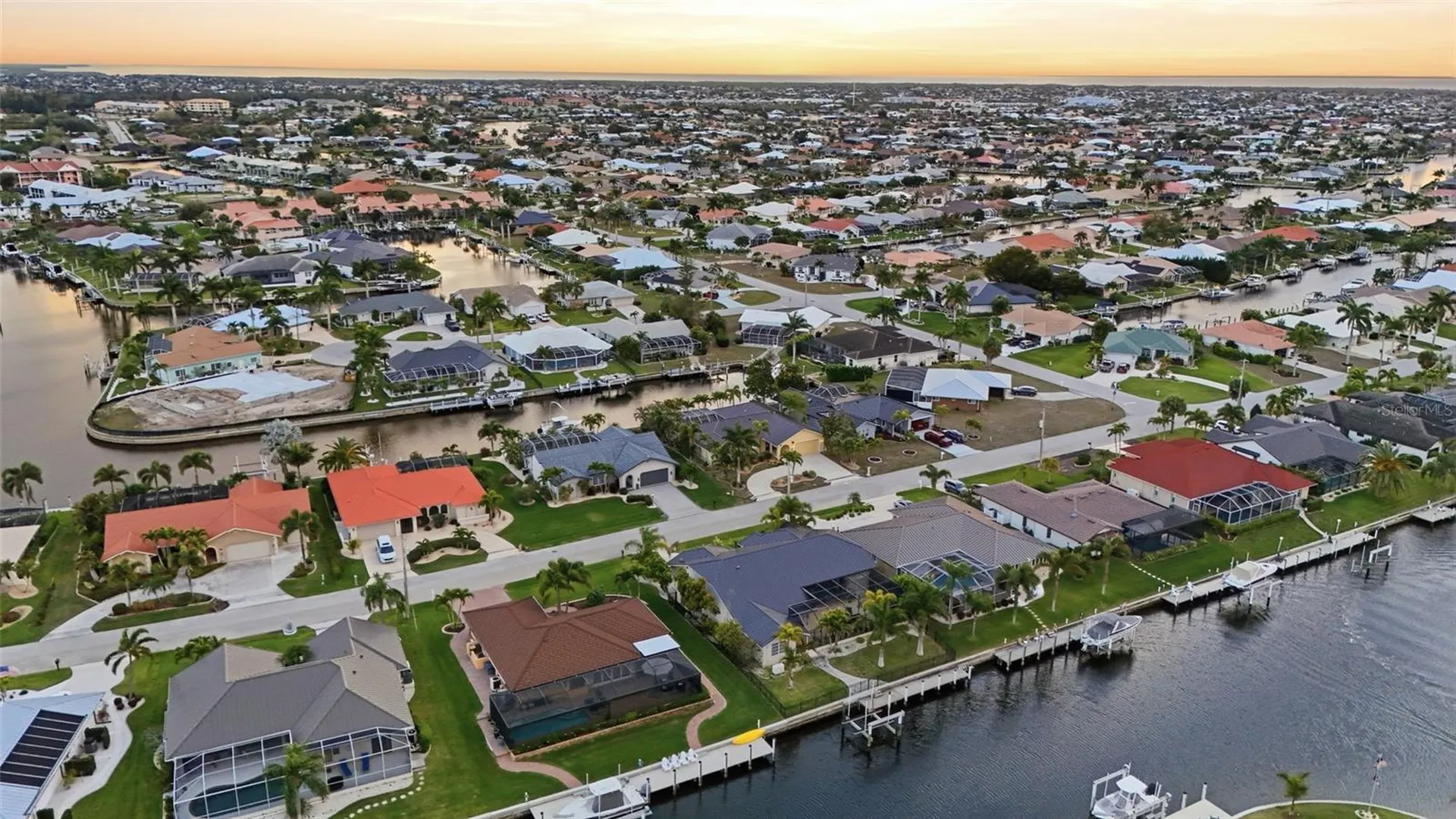 825 Via Formia Punta Gorda FL 33950