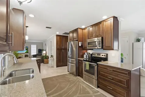 825 Via Formia Punta Gorda FL 33950
