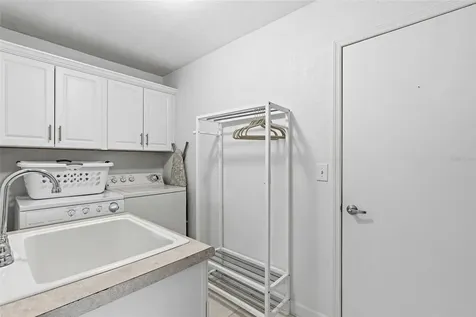 825 Via Formia Punta Gorda FL 33950