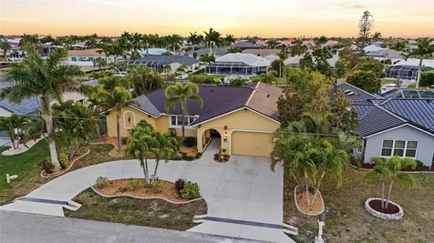 825 Via Formia Punta Gorda FL 33950