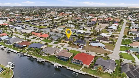 825 Via Formia Punta Gorda FL 33950