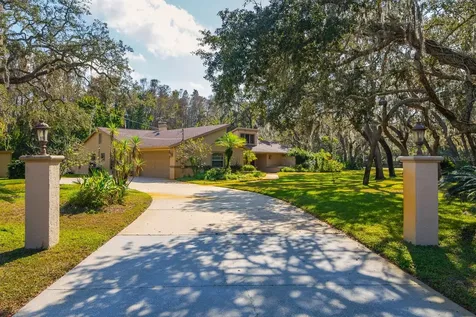 10206 Lakeview Drive New Port Richey FL 34654