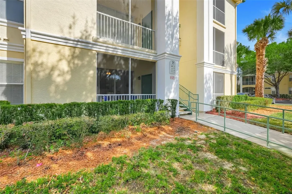 8921 Legacy Court Kissimmee FL 34747