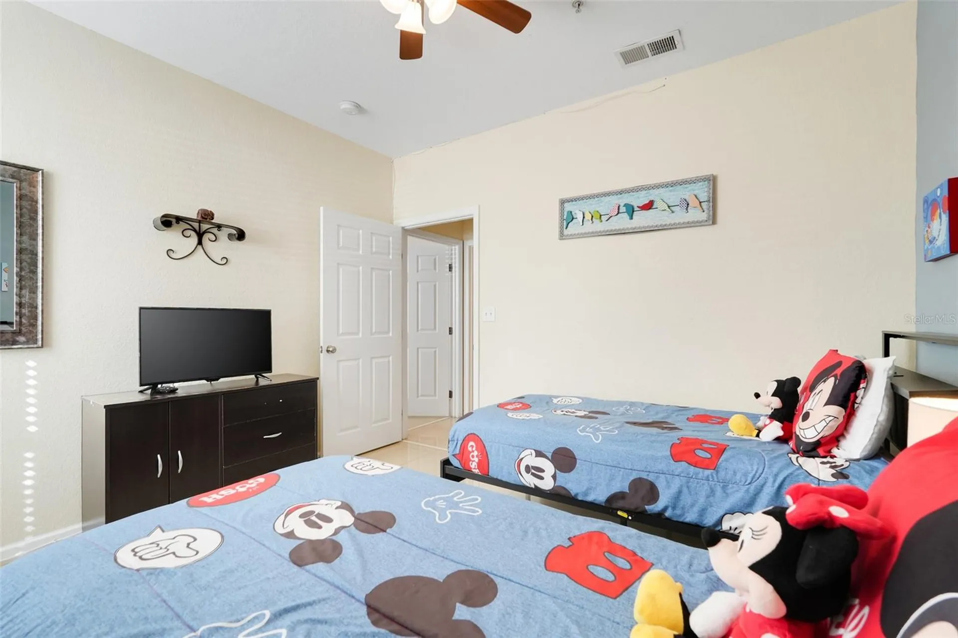 8921 Legacy Court Kissimmee FL 34747