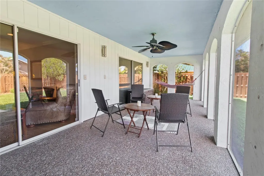 7926 Cypress Lake Drive Sarasota FL 34243