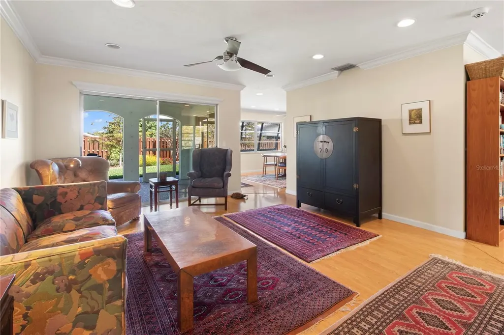 7926 Cypress Lake Drive Sarasota FL 34243