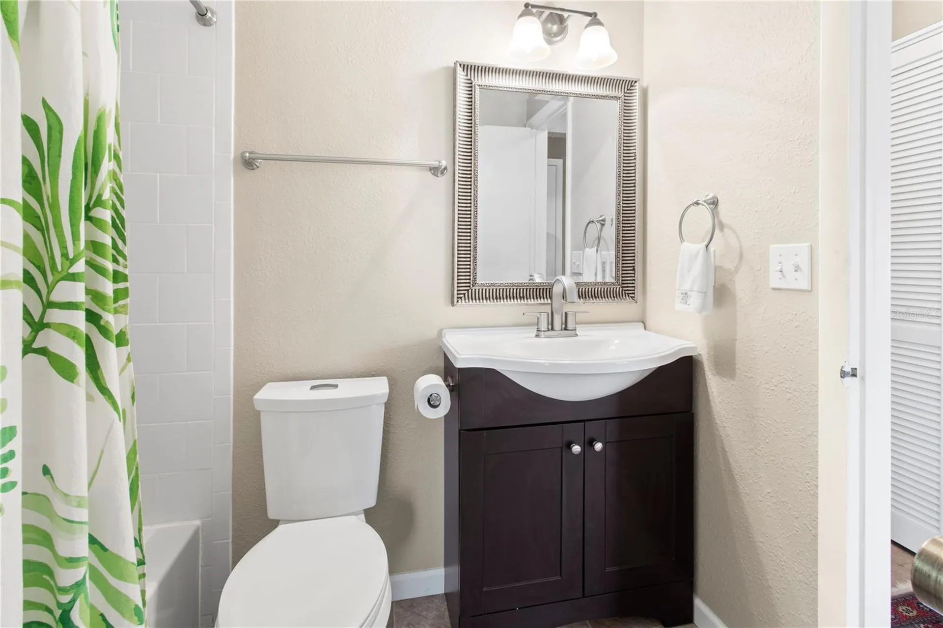 7926 Cypress Lake Drive Sarasota FL 34243