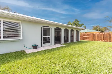 7926 Cypress Lake Drive Sarasota FL 34243