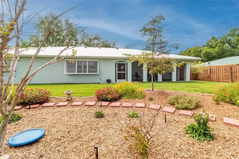 7926 Cypress Lake Drive Sarasota FL 34243