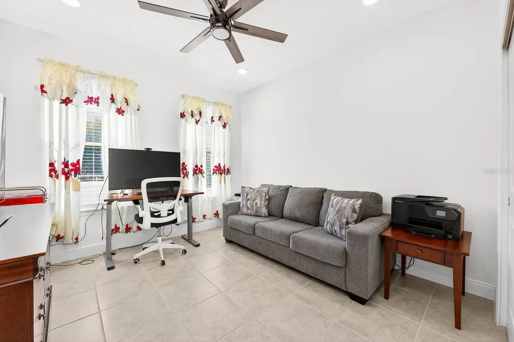7651 Five Oaks Drive Harmony FL 34773