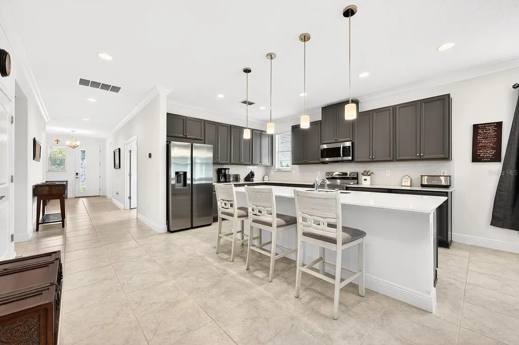 7651 Five Oaks Drive Harmony FL 34773