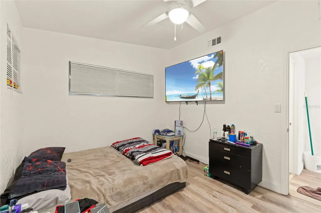 4821 Elfrida Avenue Sarasota FL 34235