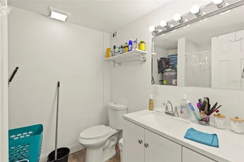 4821 Elfrida Avenue Sarasota FL 34235