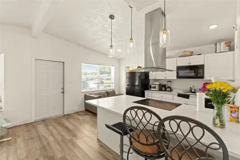 4821 Elfrida Avenue Sarasota FL 34235
