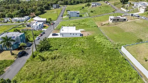 . Urb. Mirador De Palmer, Mameyes Ward Solar #55 Rio Grande PR 00745