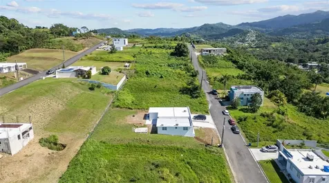 . Urb. Mirador De Palmer, Mameyes Ward Solar #55 Rio Grande PR 00745