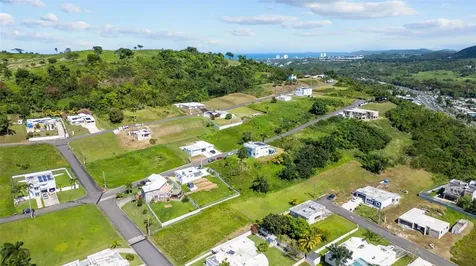 . Urb. Mirador De Palmer, Mameyes Ward Solar #55 Rio Grande PR 00745
