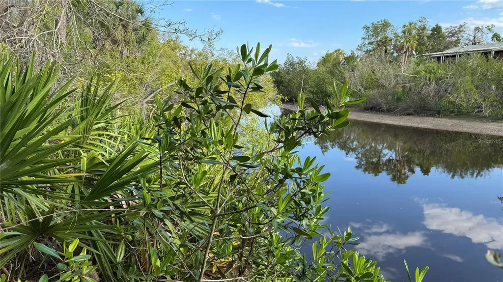 12807 Upper Manatee River Road Bradenton FL 34212